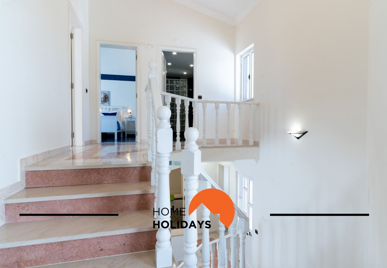 Villa em Albufeira - #248 Villa Loureira | Pool & Comfort