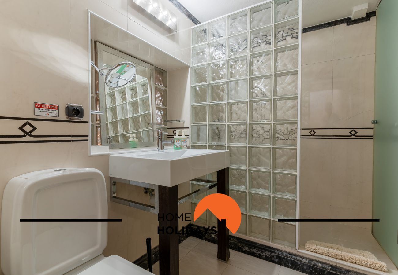 Villa em Albufeira - #248 Villa Loureira | Pool & Comfort