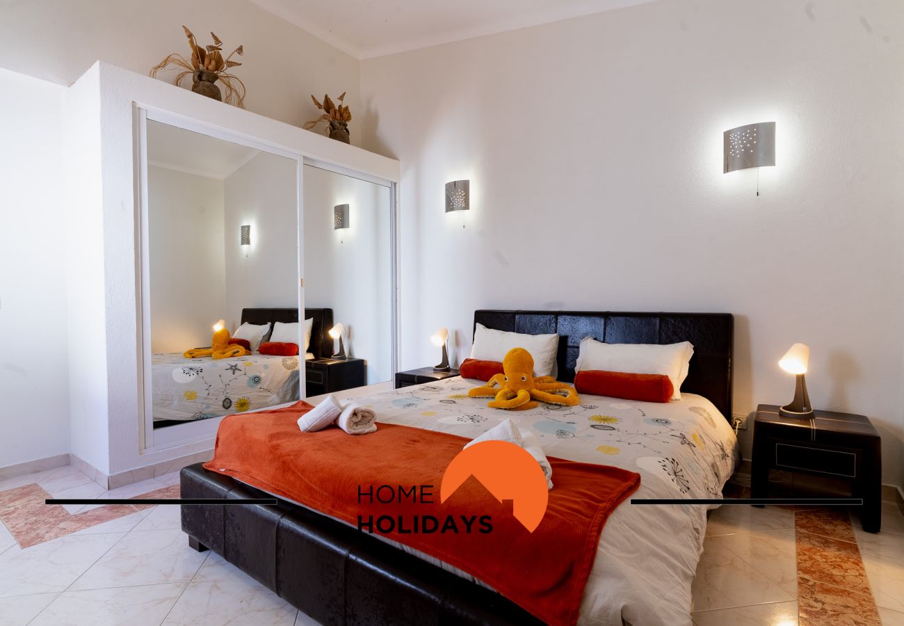 Villa em Albufeira - #248 Villa Loureira | Pool & Comfort