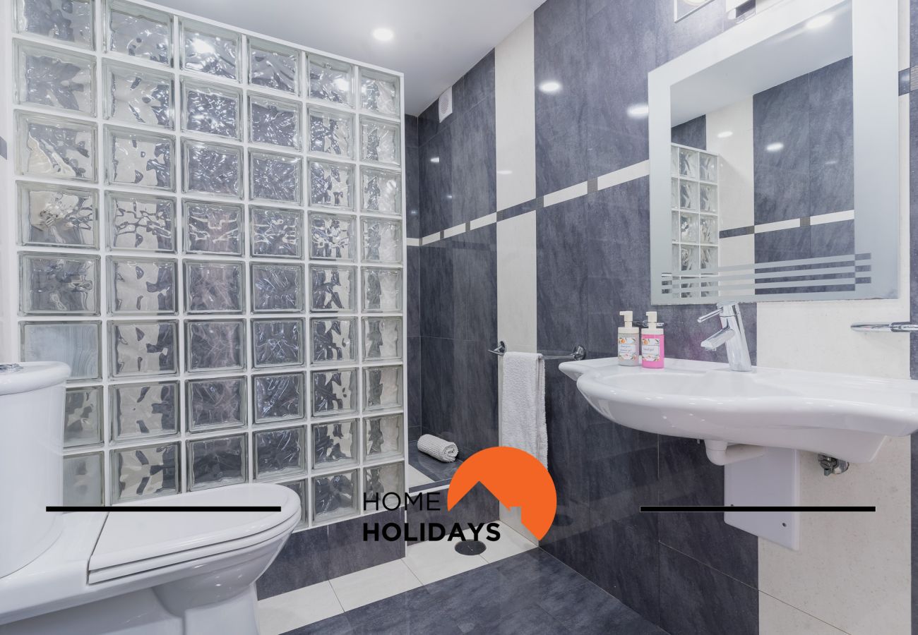 Villa em Albufeira - #248 Villa Loureira | Pool & Comfort