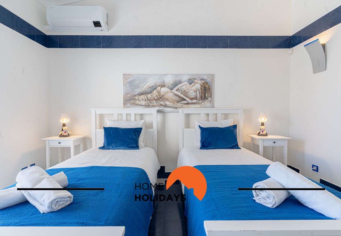 Villa em Albufeira - #248 Villa Loureira | Pool & Comfort