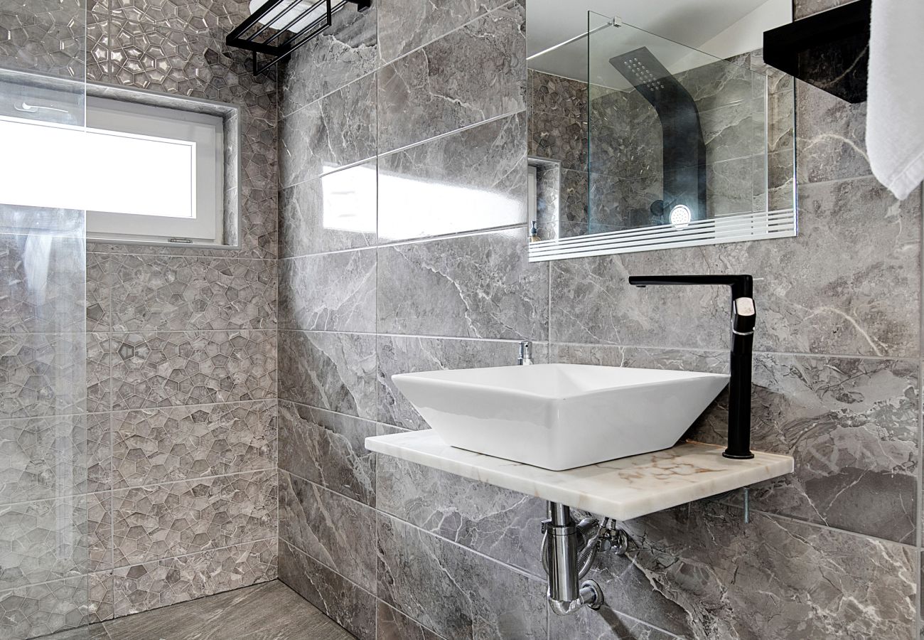 Villa em Albufeira - #266 Luxury Villa | Spacious & Premium Stay