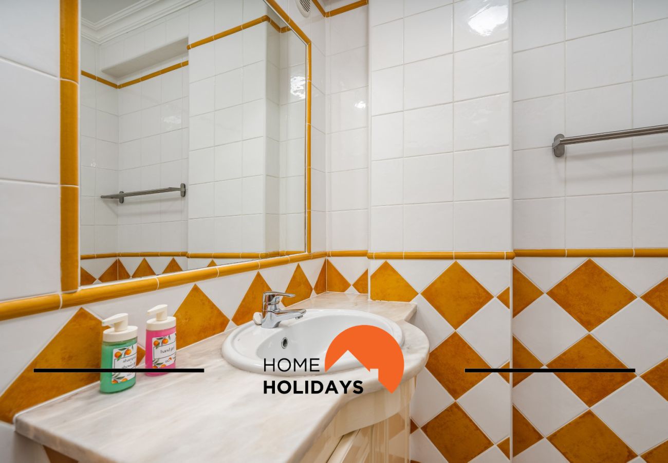 Apartamento em Albufeira -  #271 2BR Bicos | Bright & Central
