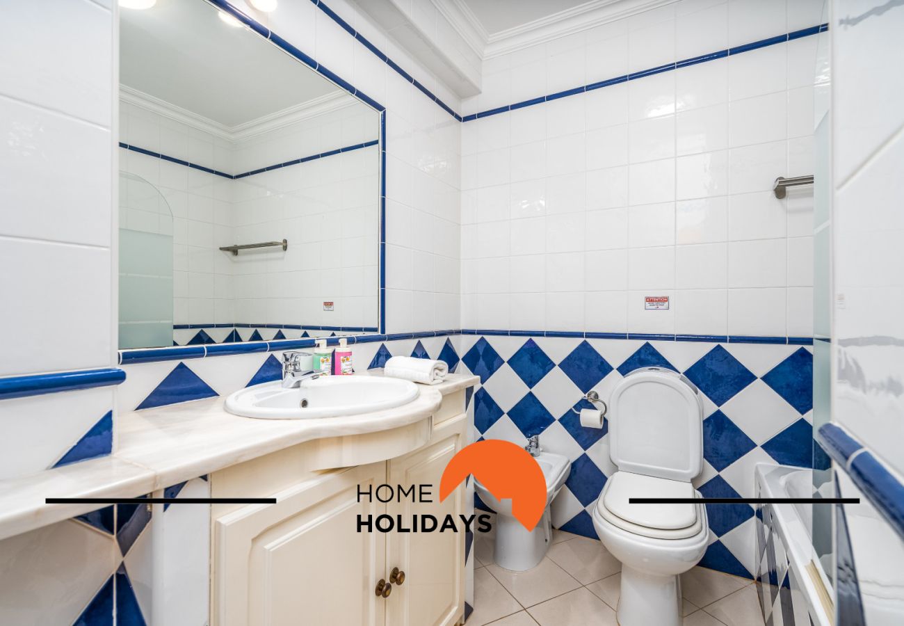 Apartamento em Albufeira -  #271 2BR Bicos | Bright & Central