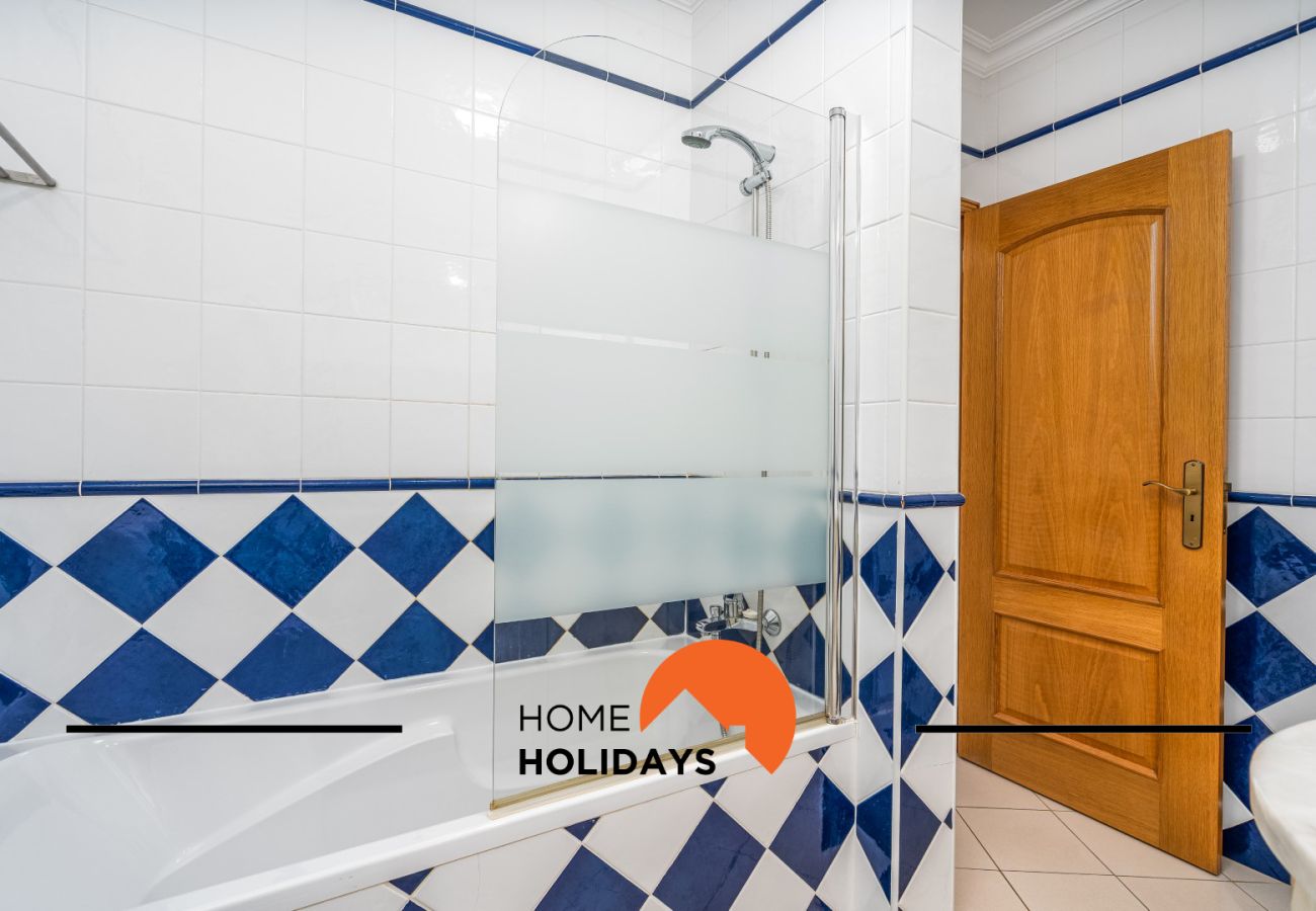 Apartamento em Albufeira -  #271 2BR Bicos | Bright & Central
