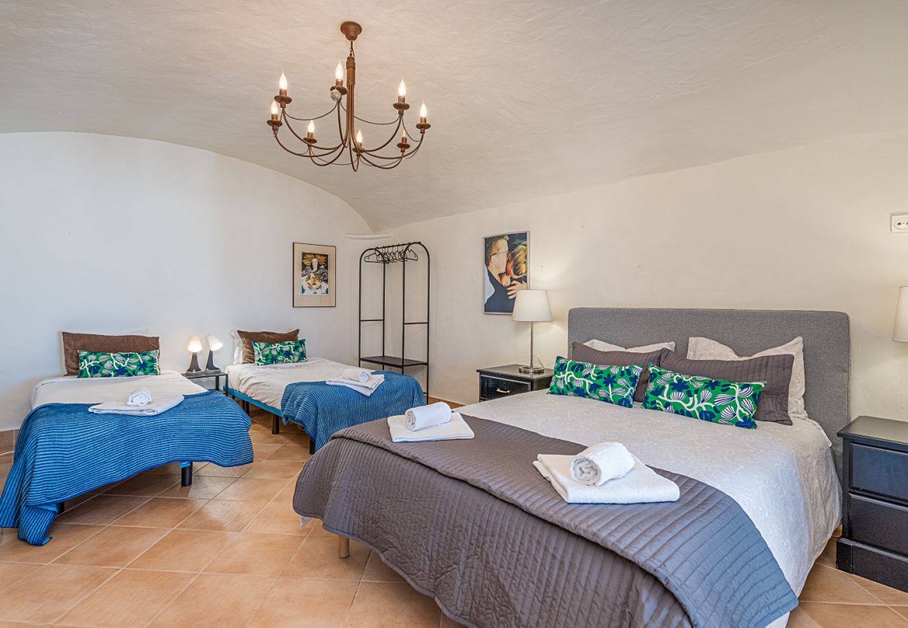 Villa em Albufeira - #291 Ocean View Villa | Family & Pool 