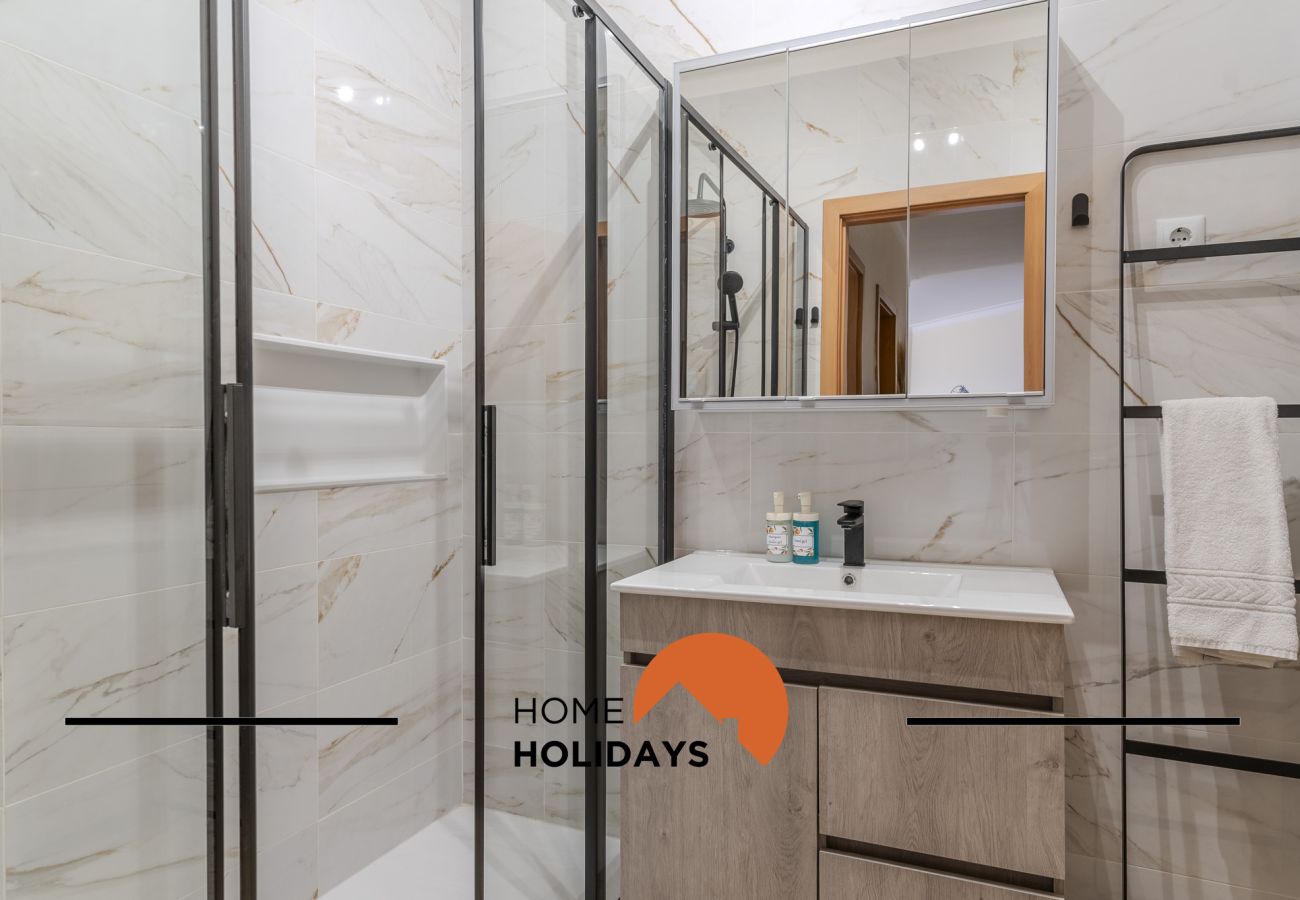 Apartamento em Portimão - #256 Spectacular Ocean View | Pool & Terrace