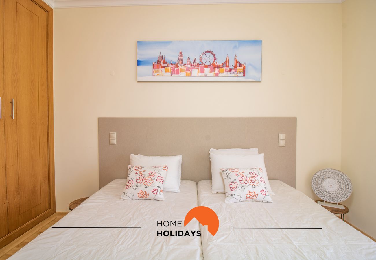 Casa em Albufeira - #297 5BR Villa | Large Groups & Pool