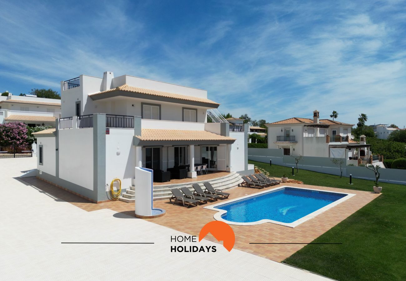 Casa em Albufeira - #297 5BR Villa | Large Groups & Pool