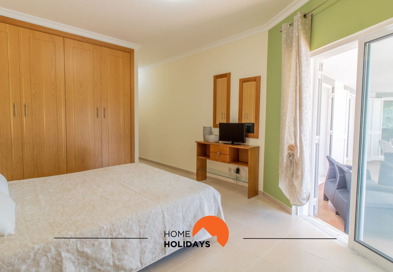 Casa em Albufeira - #297 5BR Villa | Large Groups & Pool