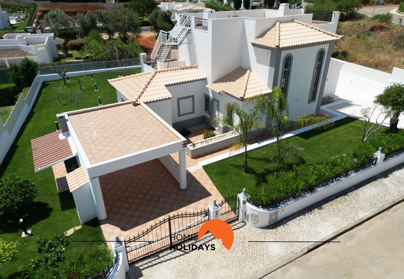 Casa em Albufeira - #297 5BR Villa | Large Groups & Pool