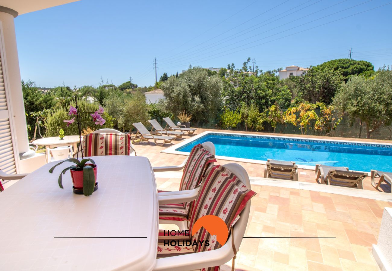 Casa em Albufeira - #297 5BR Villa | Large Groups & Pool