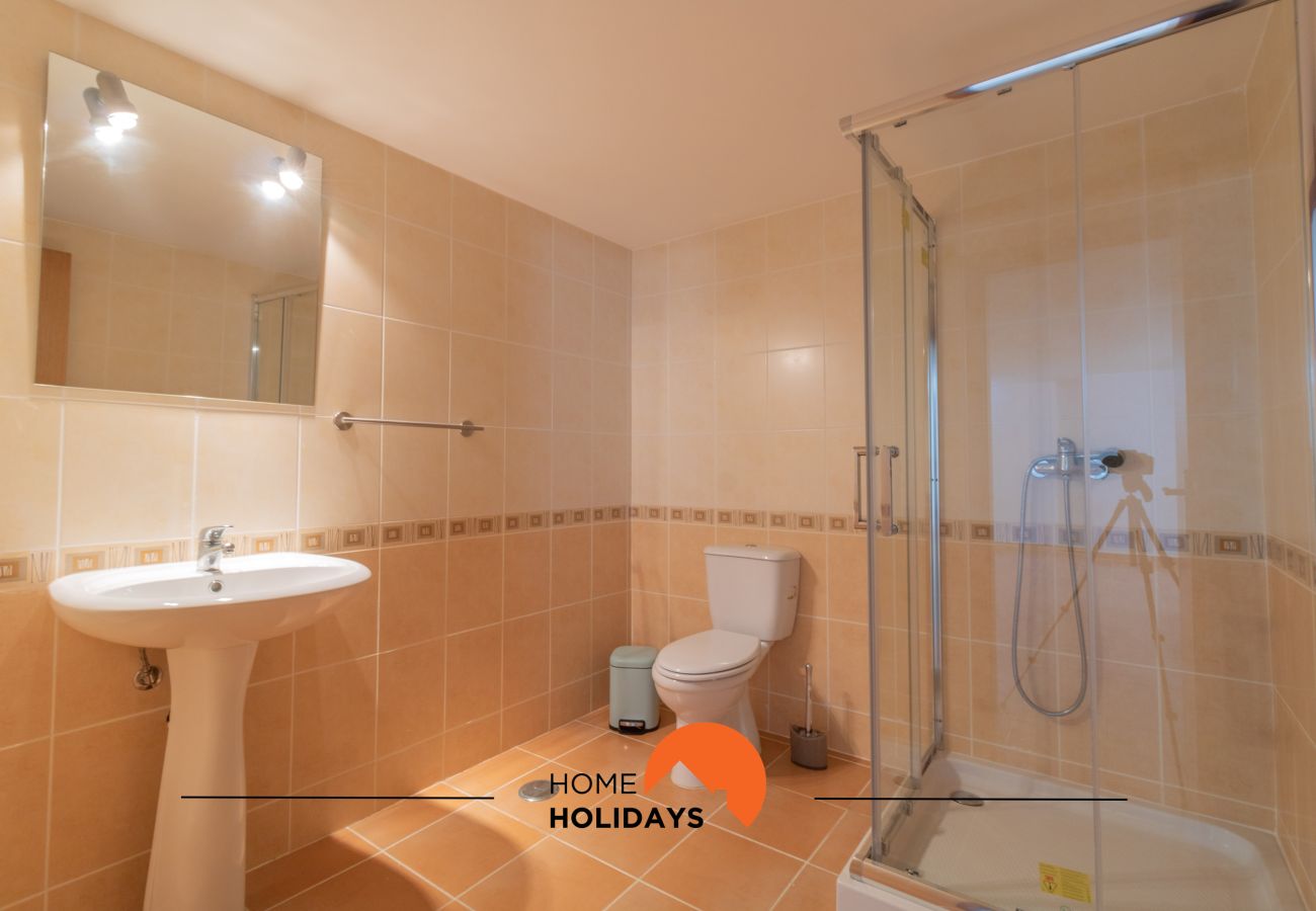 Casa em Albufeira - #297 5BR Villa | Large Groups & Pool