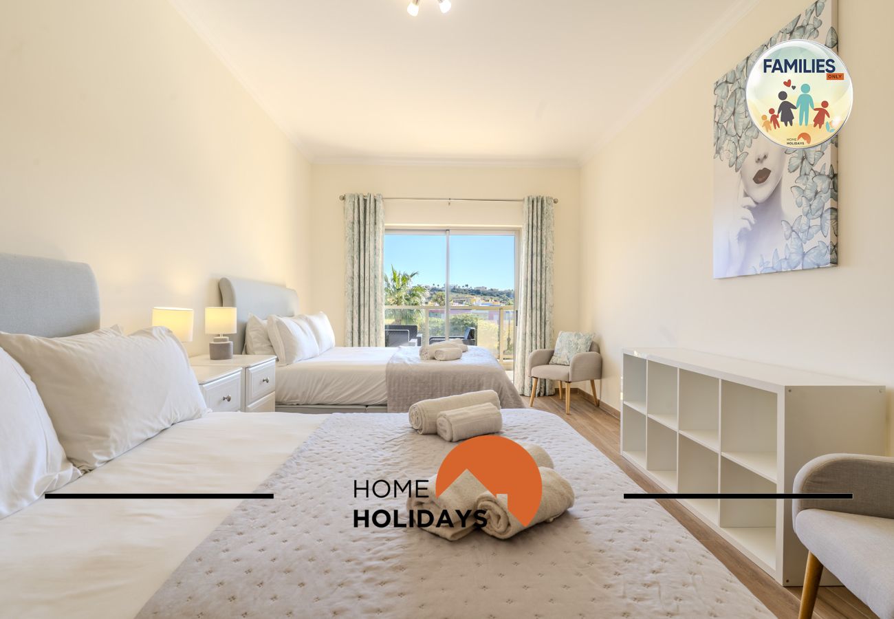 Apartamento em Albufeira - #323 Marina Apartment | Pool & Views