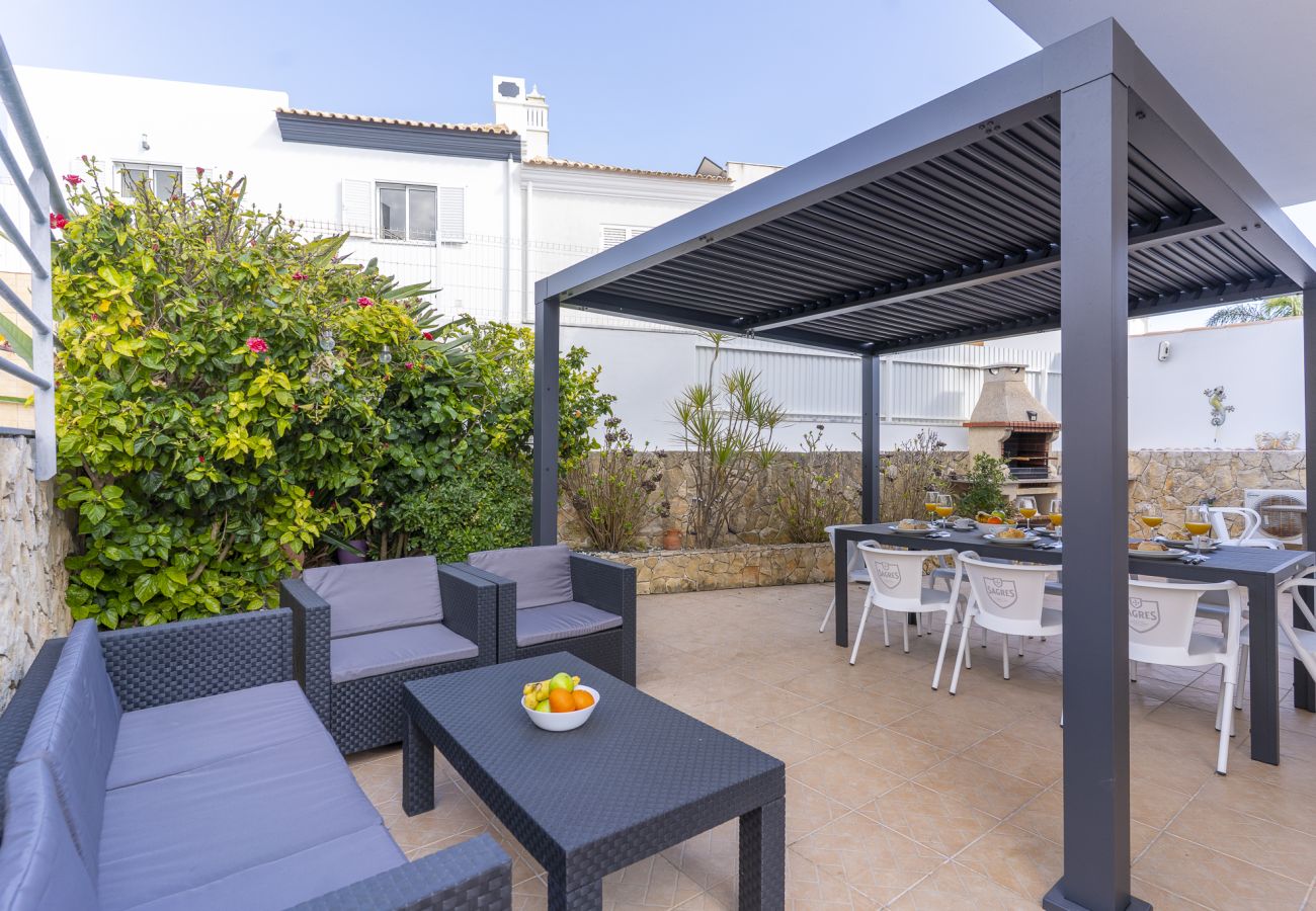 Villa em Albufeira - #343 Villa w/ Pool & Jacuzzi | Luxury Stay