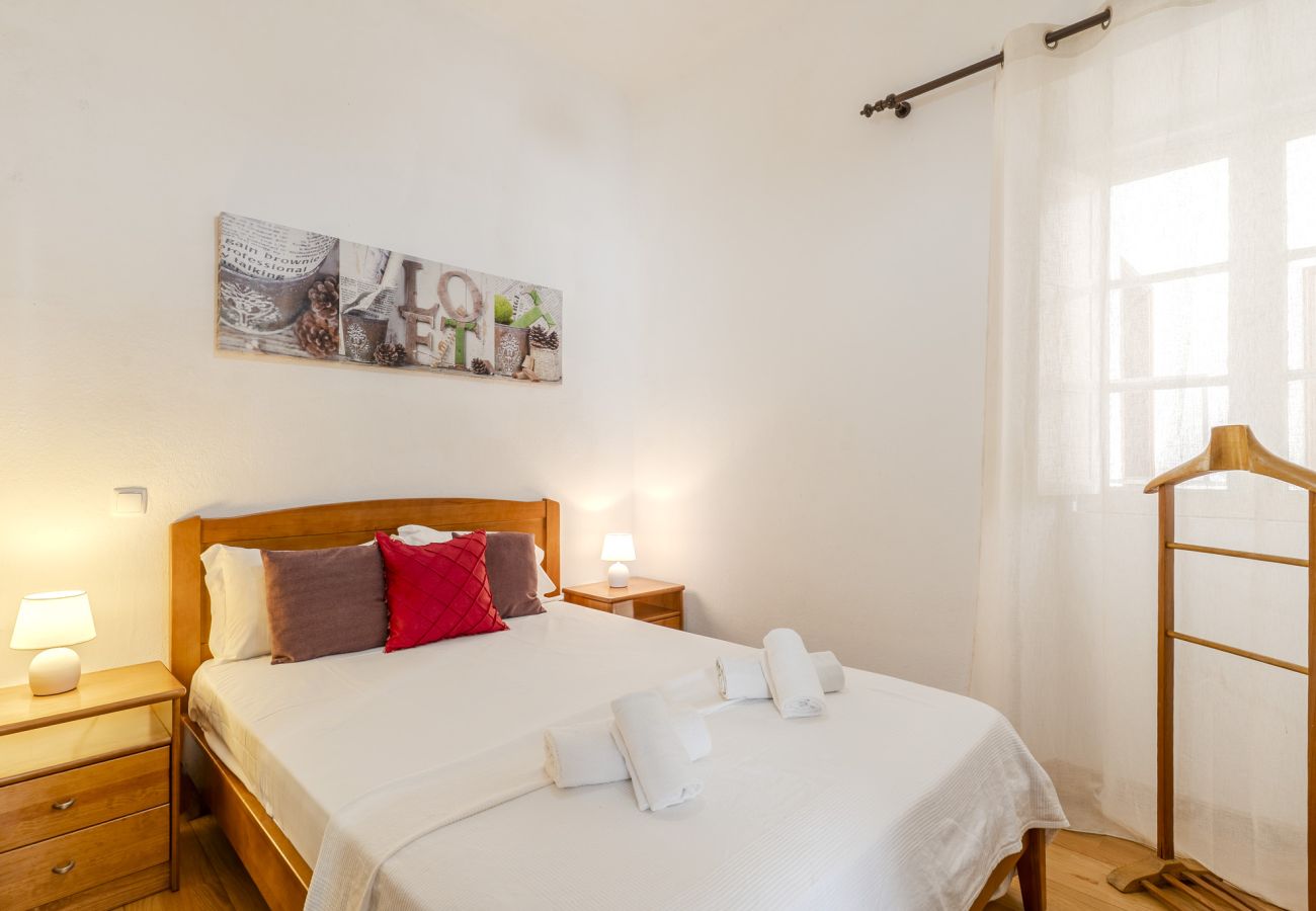 Apartamento em Albufeira - #341 Casa da Guida | Central & Cozy