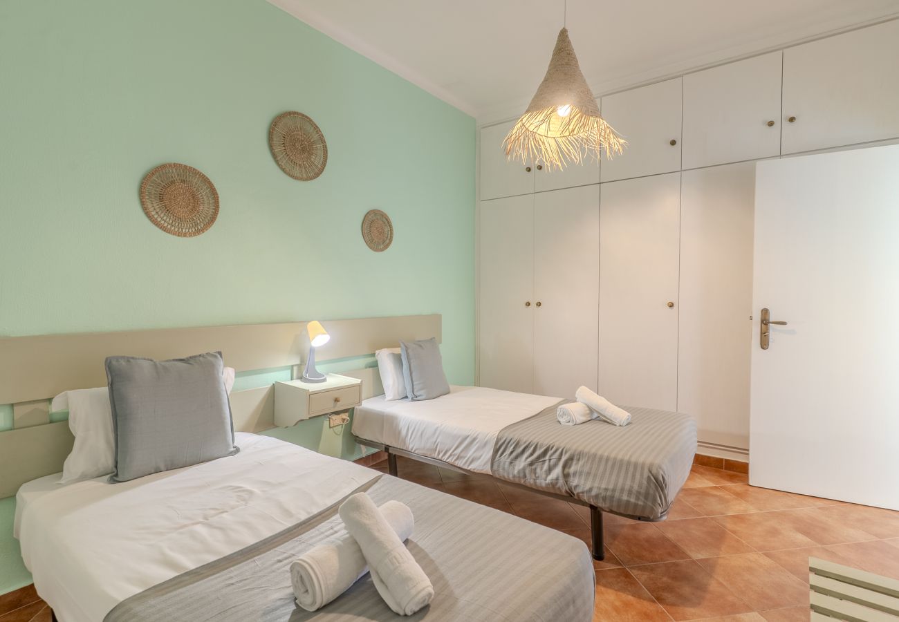 Apartamento em Paderne - #359 Quinta Brito Lima B by Home Holidays