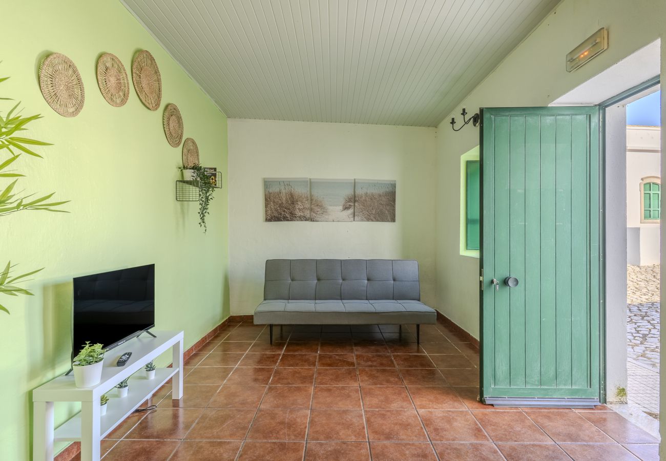 Apartamento em Paderne - #361 Quinta Brito Lima D by Home Holidays