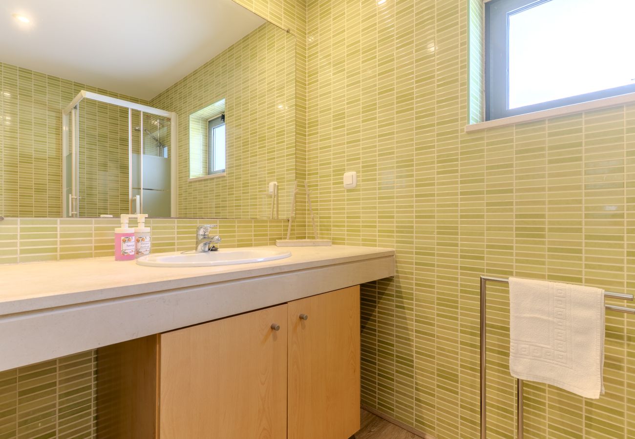 Apartamento em Albufeira - #353 T2 Apartment Central Albufeira |Pool & Terrace