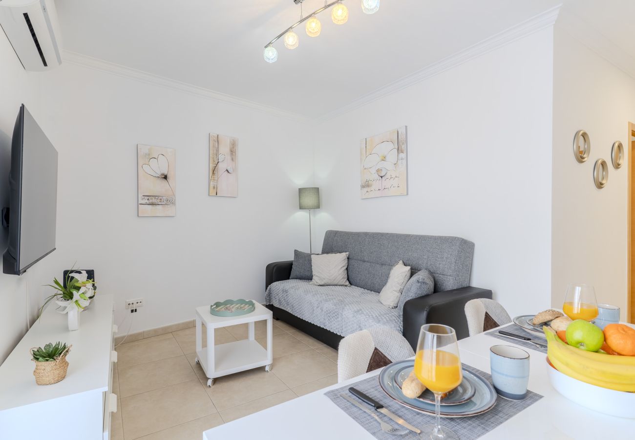 Apartamento em Albufeira - #368 T2 Apartment | Sea View & Terrace Albufeira