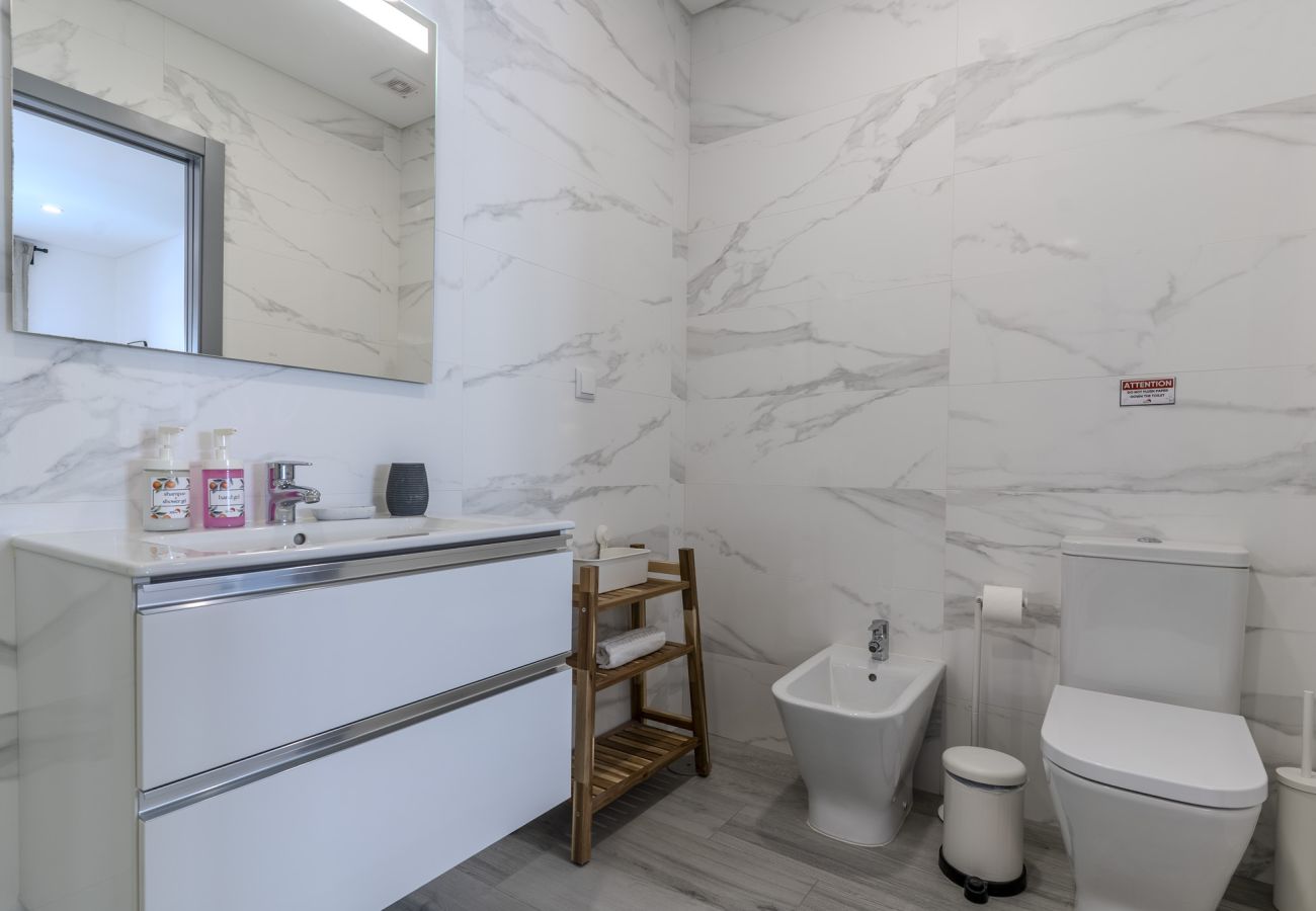 Apartamento em Quarteira - #371 Sunny Quarteira Apartment | Near the Beach