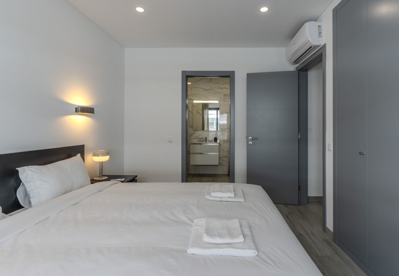 Apartamento em Quarteira - #371 Sunny Quarteira Apartment | Near the Beach