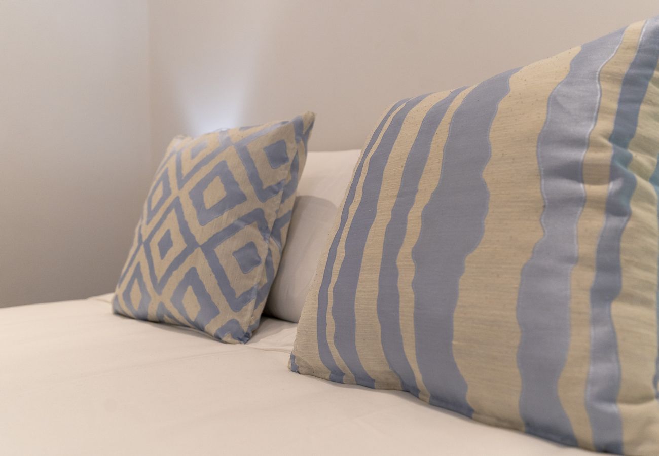 Apartamento em Albufeira - #372 Sunny Balcony Retreat | Pool & 3 Bedrooms