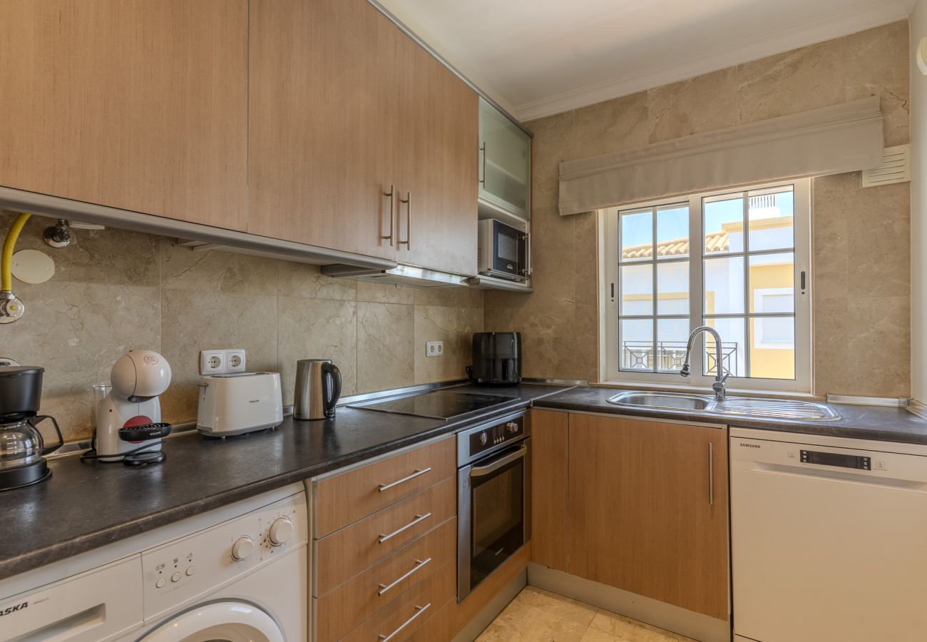 Apartamento em Albufeira - #318 Spacious 2BR Apartment | Bright Interiors