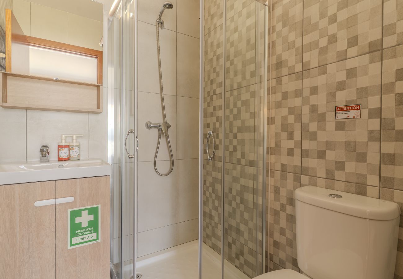 Apartamento em Albufeira - #390 New town  Apartment with share pool 