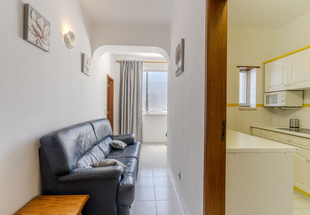 Apartamento em Albufeira - #401 Cozy & Central 1BR Apartment in Albufeira