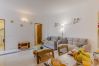 Apartamento em Albufeira - #401 Cozy & Central 1BR Apartment in Albufeira