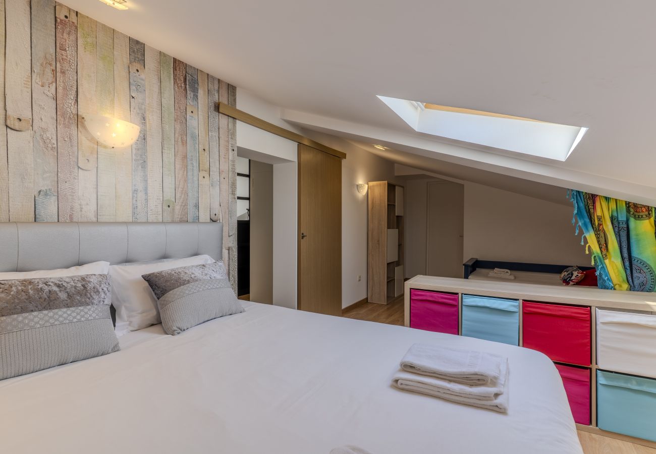 Apartamento em Albufeira - #418 Cozy & Bright Apartment | Spacious Retreat with Shared Pool