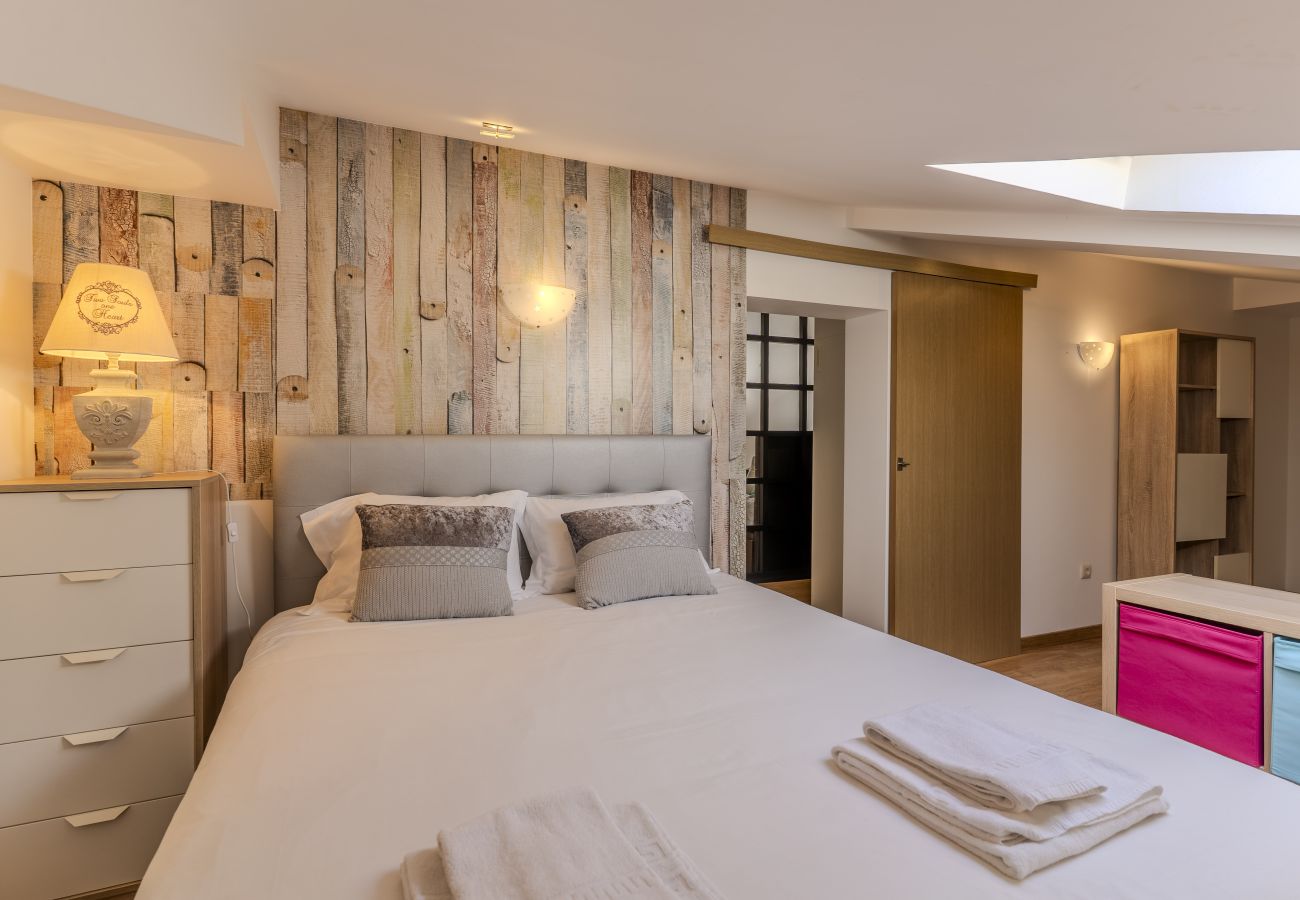 Apartamento em Albufeira - #418 Cozy & Bright Apartment | Spacious Retreat with Shared Pool