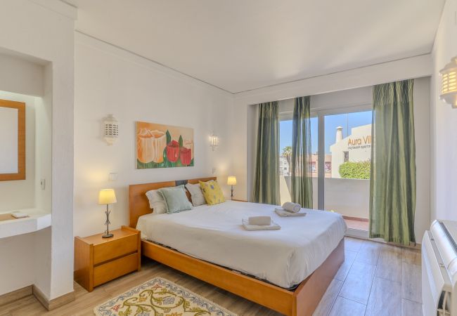 House in Albufeira - #015  Bright Apartment | Peaceful Stay