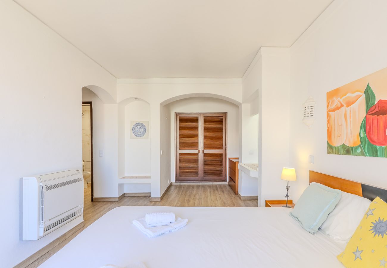 House in Albufeira - #015  Bright Apartment | Peaceful Stay