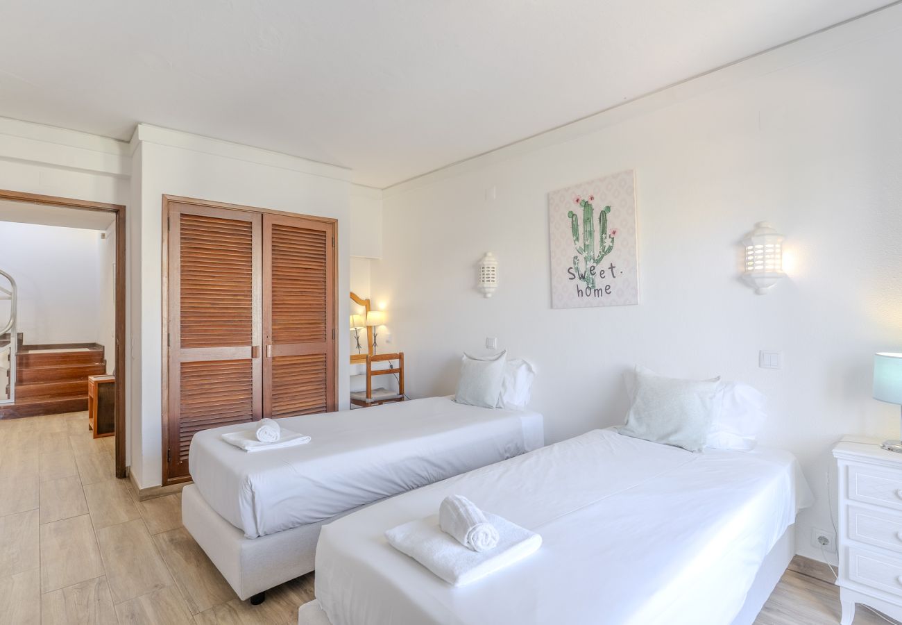 House in Albufeira - #015  Bright Apartment | Peaceful Stay