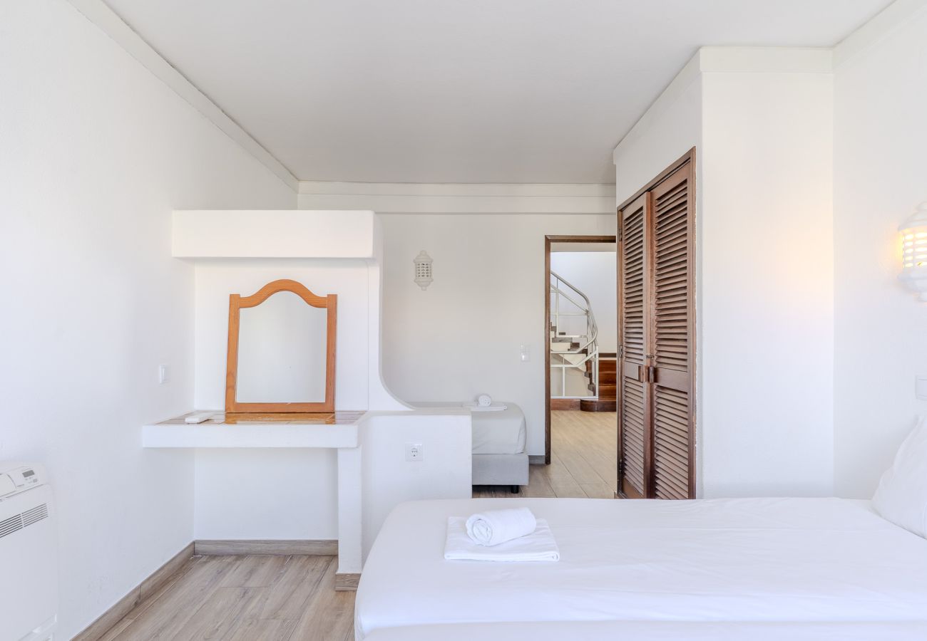 House in Albufeira - #015  Bright Apartment | Peaceful Stay