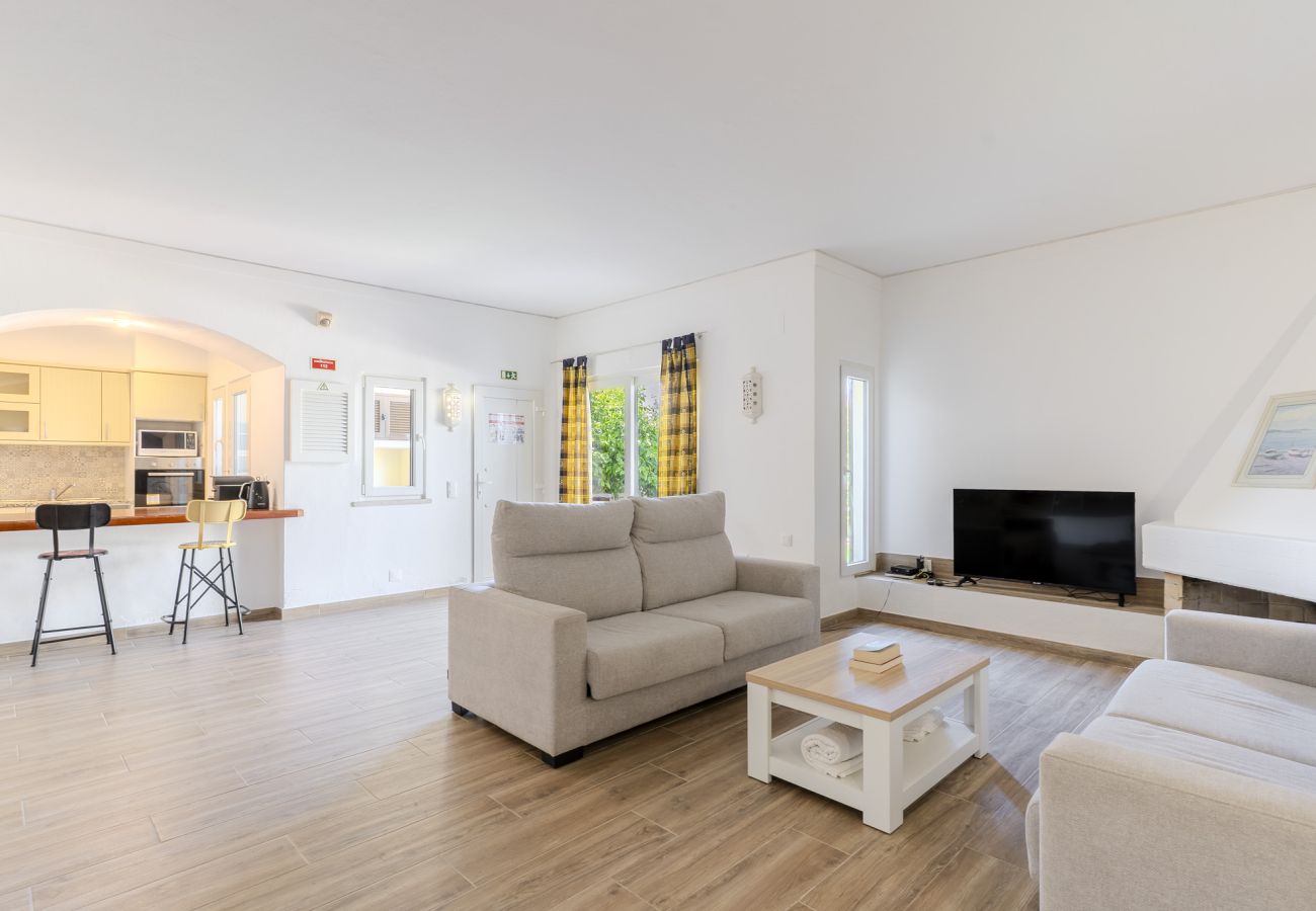 House in Albufeira - #015  Bright Apartment | Peaceful Stay