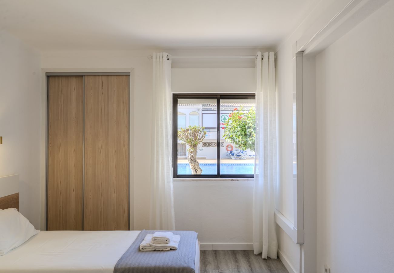 Apartment in Albufeira - #022 2BR Velamar | Pool & Sunny Terrace
