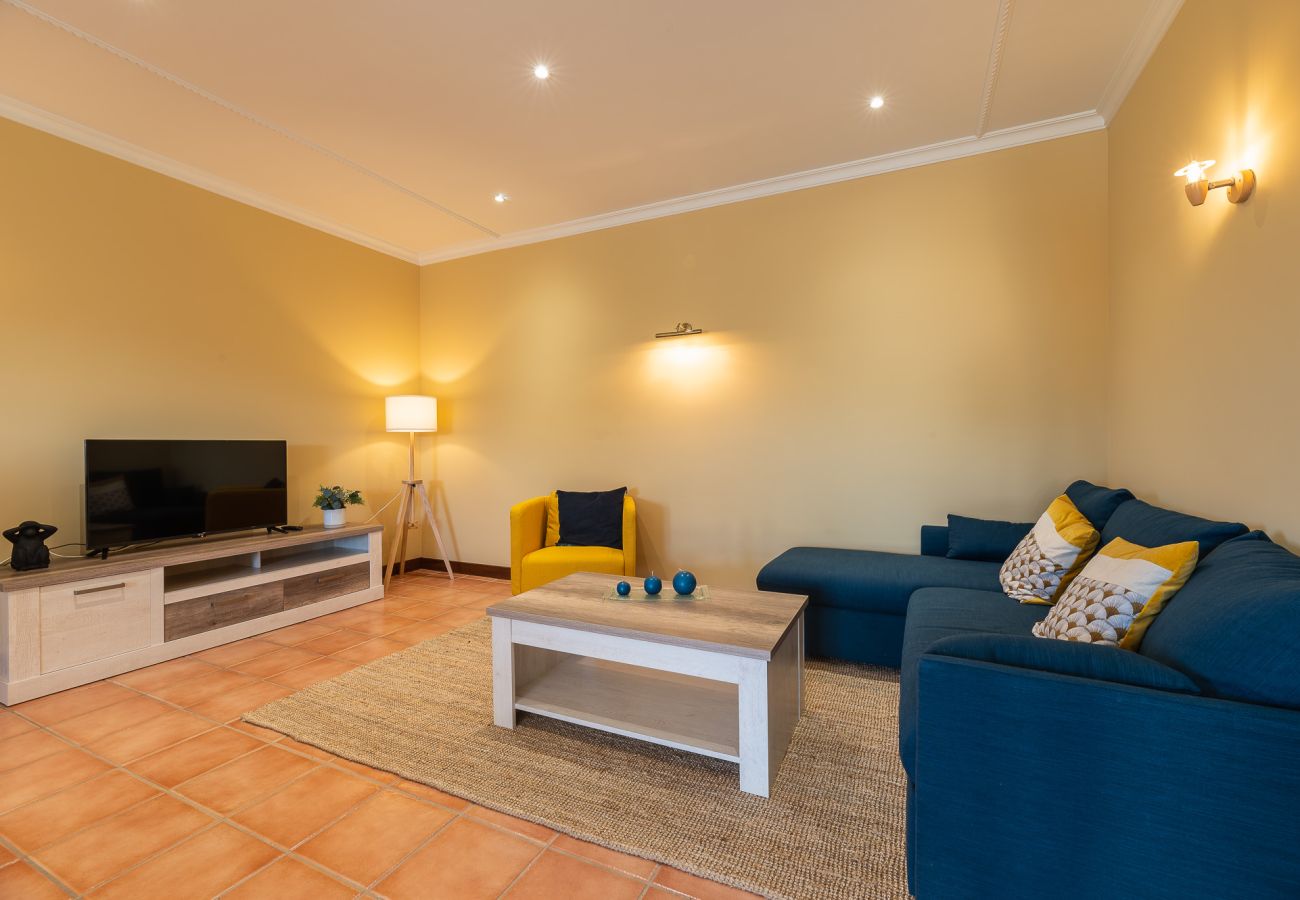 Apartment in Albufeira - #071 Beachside Apartment | Relax & Comfort