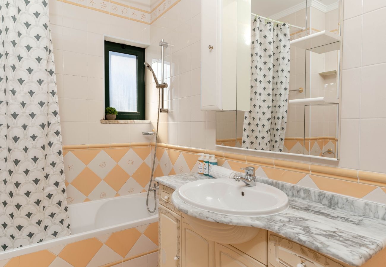 Terraced House in Albufeira - #039 Family Home w/ Private Pool & AC