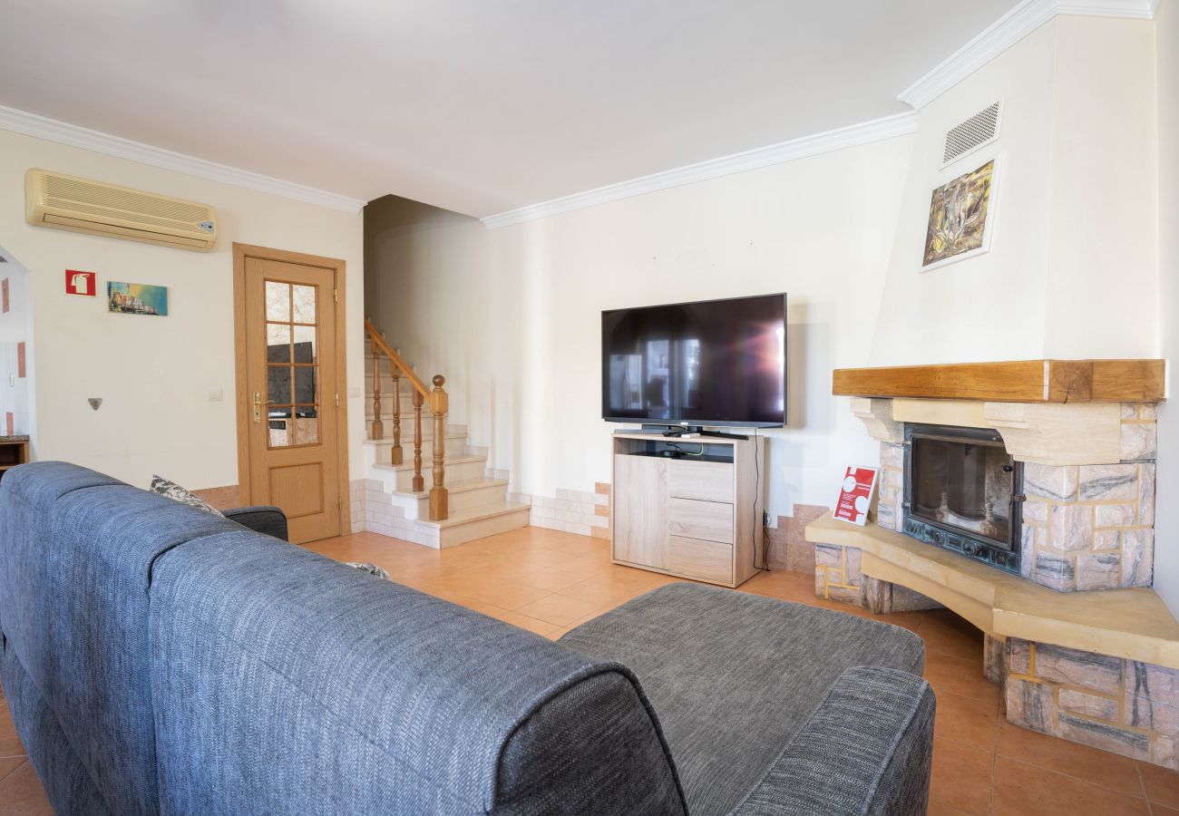 Terraced House in Albufeira - #039 Family Home w/ Private Pool & AC