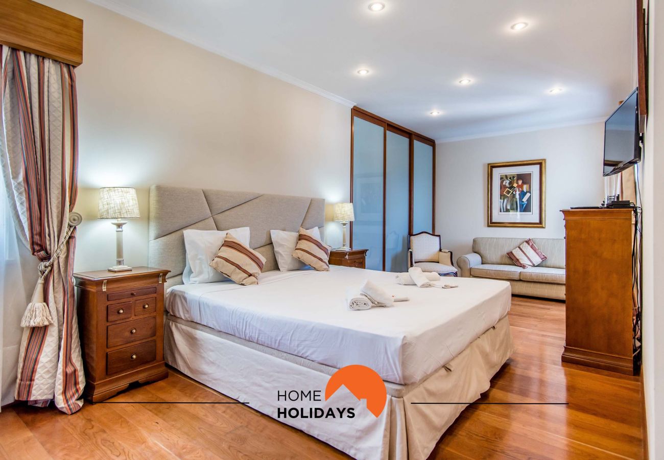 Terraced House in Albufeira - #128 Private Villa for Family | Pool & Spacious