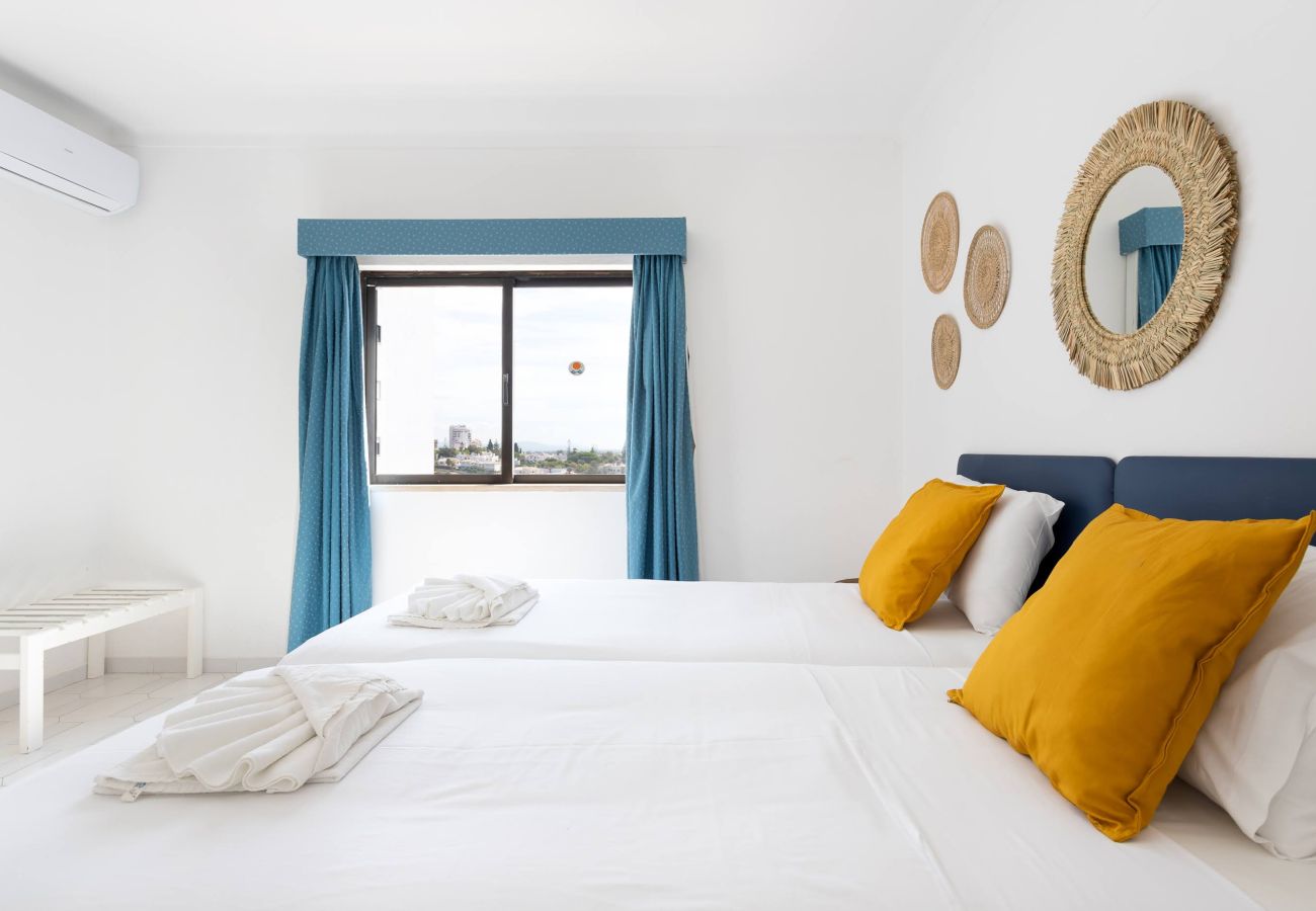 Apartment in Albufeira - #189 Sea View Apartment | Pool & Balcony