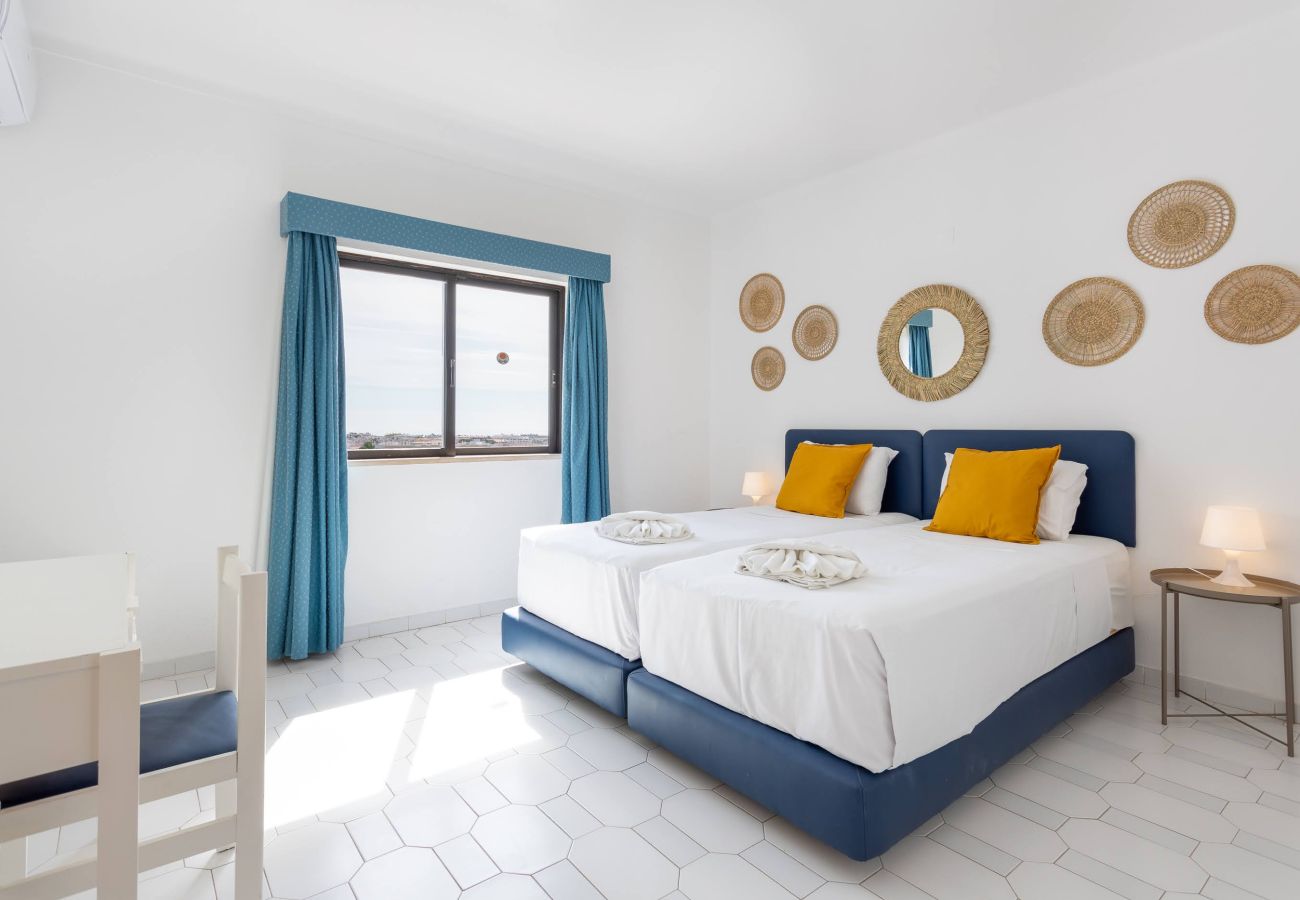 Apartment in Albufeira - #189 Sea View Apartment | Pool & Balcony