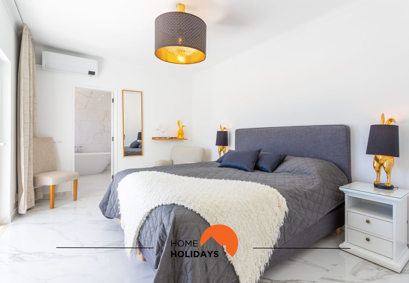 Villa in Albufeira - #221 Cerro Grande 35 by Home Holidays