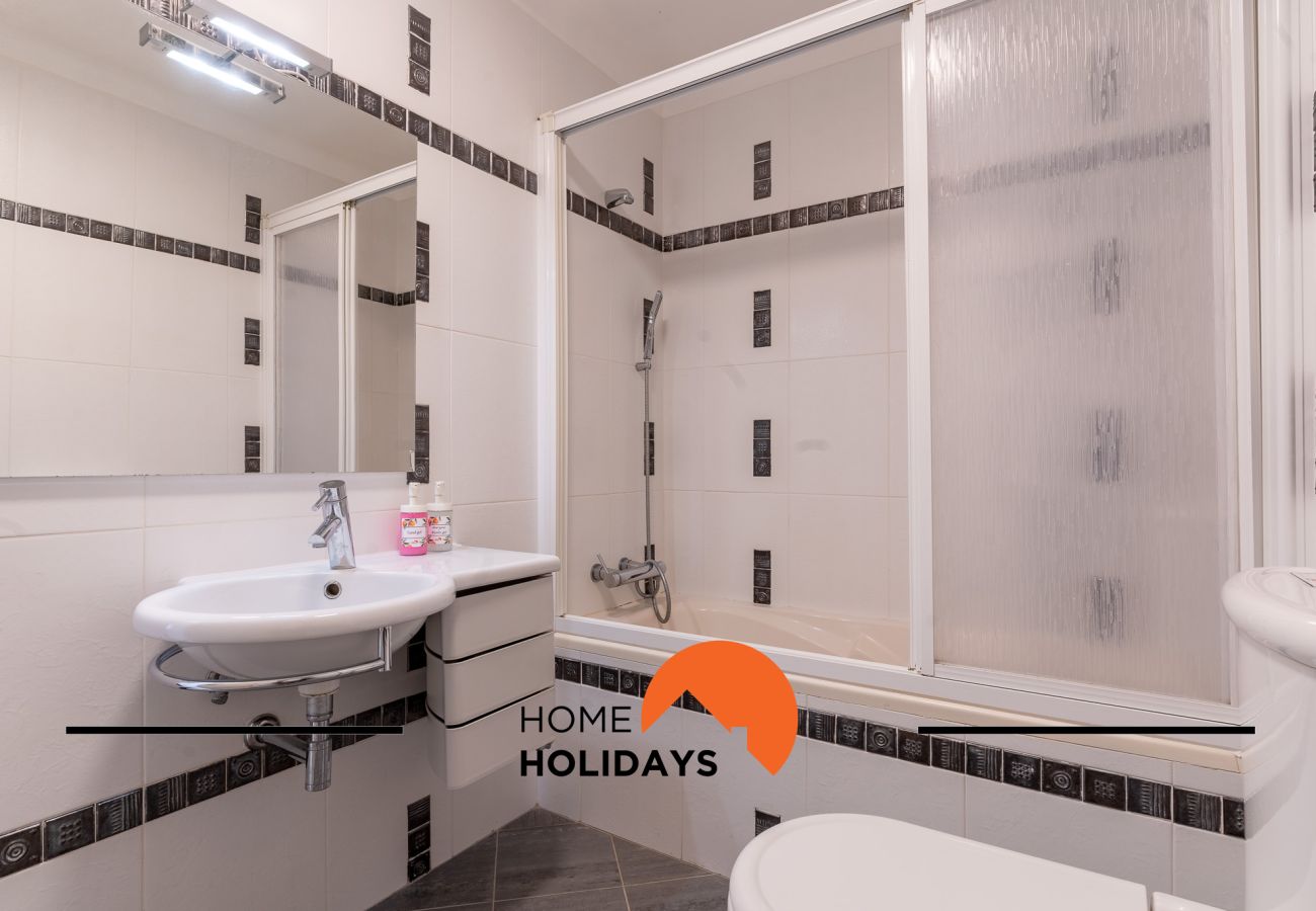 Villa in Albufeira - #248 Villa Loureira | Pool & Comfort