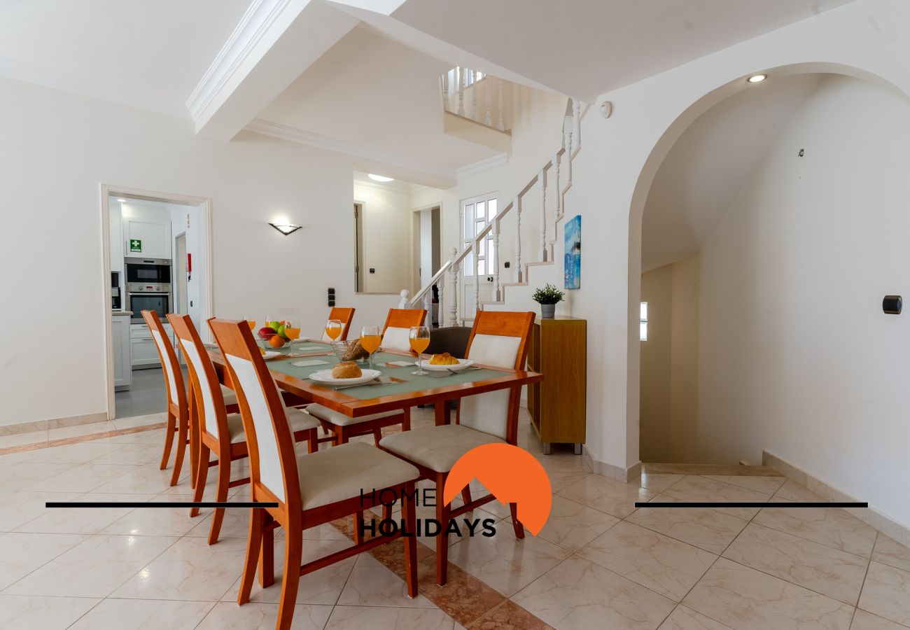 Villa in Albufeira - #248 Villa Loureira | Pool & Comfort