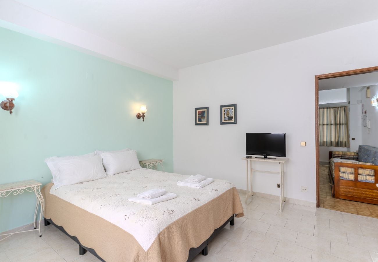 Apartment in Albufeira - #262 Rosa Guest House | Cozy Room