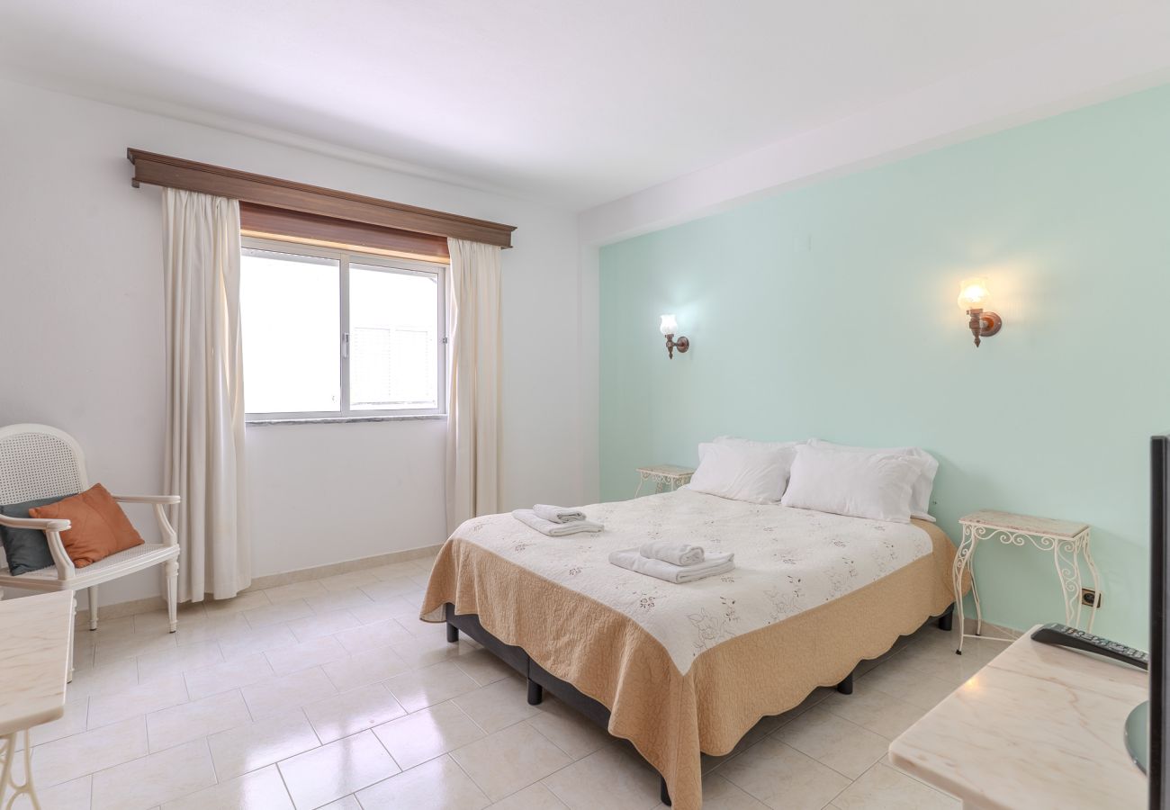 Apartment in Albufeira - #262 Rosa Guest House | Cozy Room